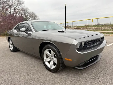 2012 Dodge Challenger SXT Coupe
