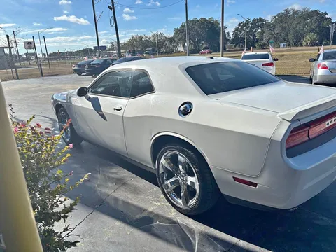 2012 Dodge Challenger SXT
