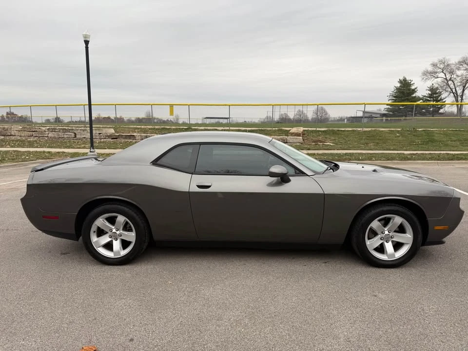 2012 Dodge Challenger 3rd Gen - Image 7 of 20
