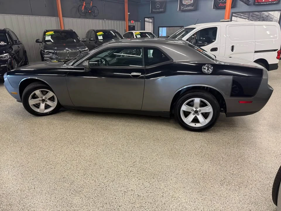 2012 Dodge Challenger 3rd Gen - Image 4 of 9