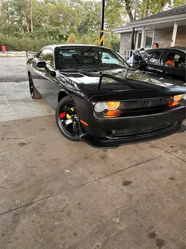 2012 Dodge Challenger SXT Coupe