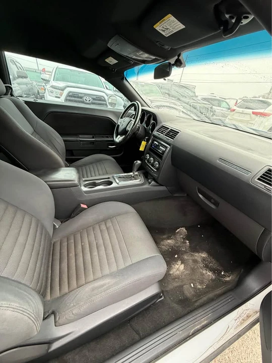 2012 Dodge Challenger 3rd Gen - Image 7 of 10