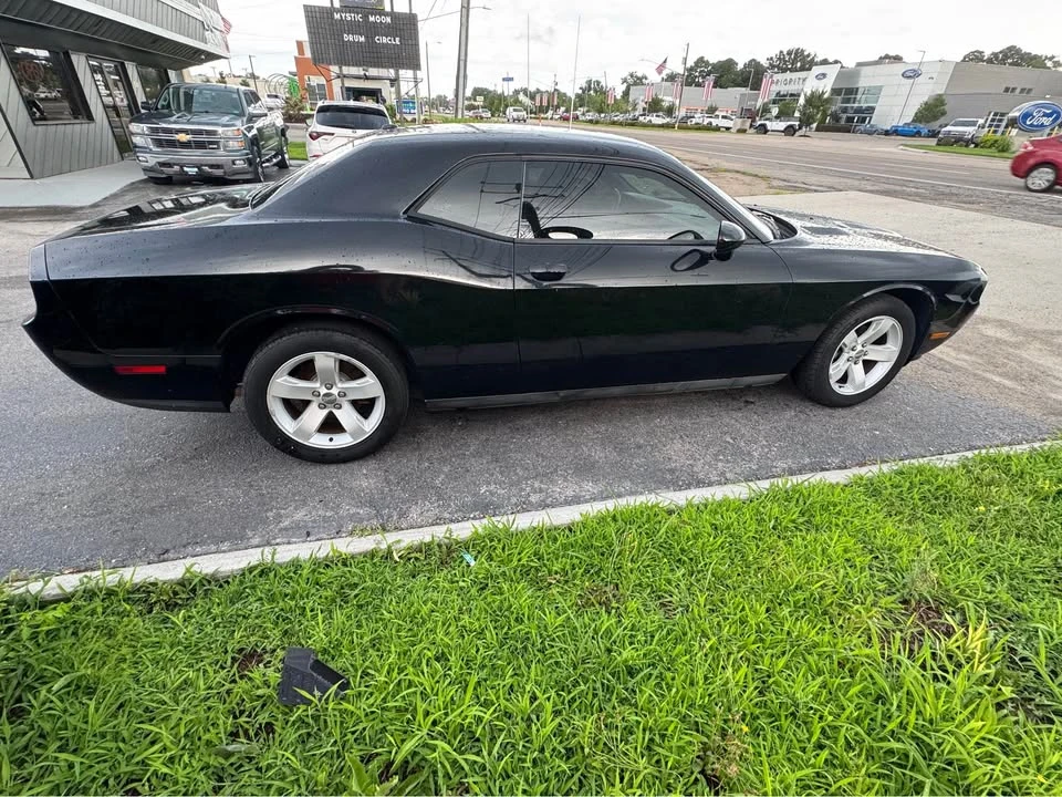2012 Dodge Challenger 3rd Gen - Image 2 of 13