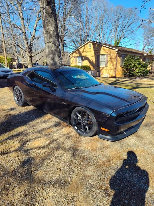 2012 Dodge Challenger 3rd Gen - Image 2 of 9