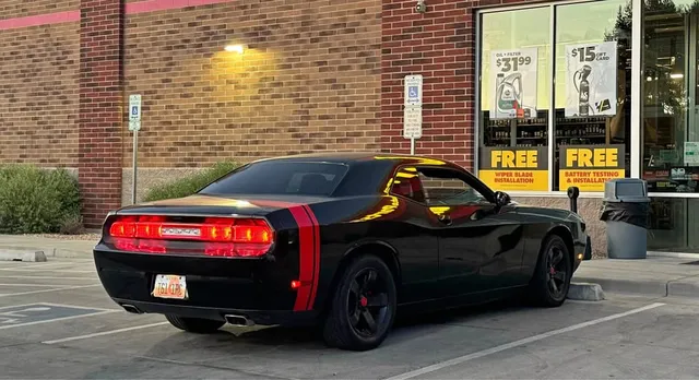 2012 Dodge Challenger SXT Coupe