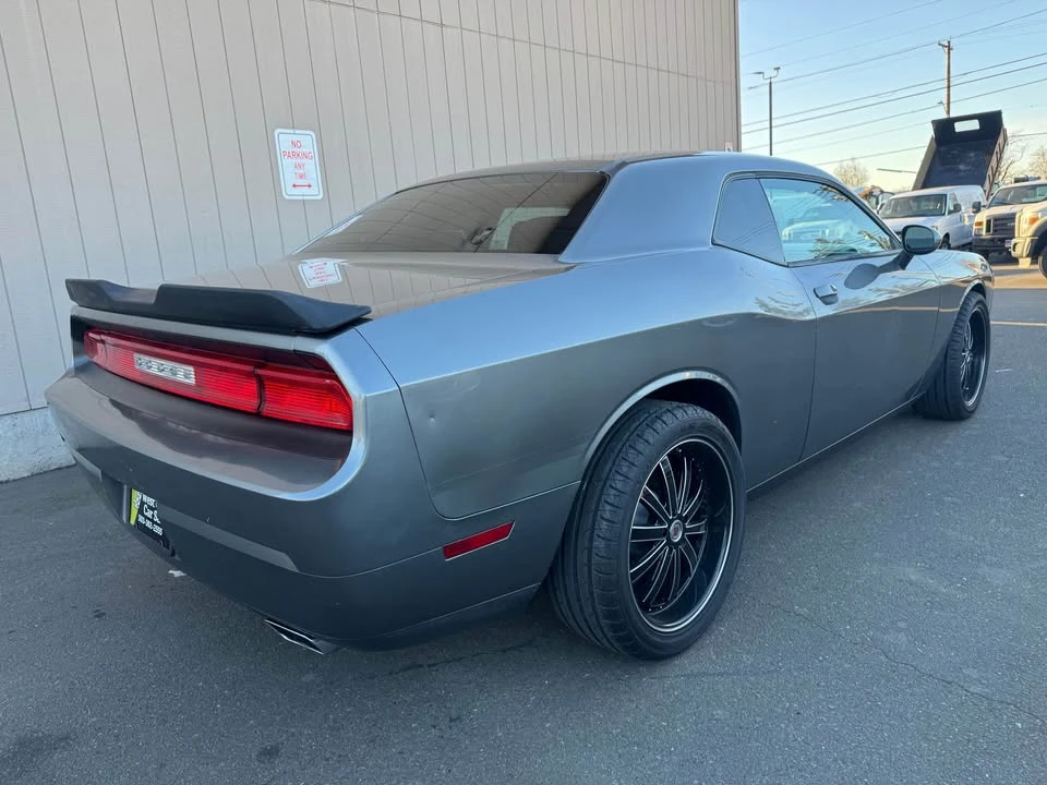 2012 Dodge Challenger 3rd Gen - Image 3 of 13
