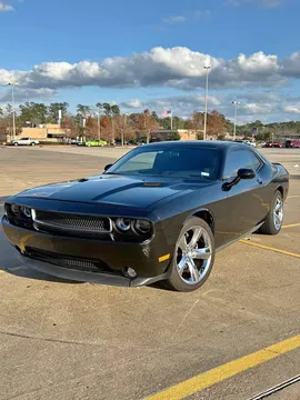 2012 Dodge Challenger SXT Coupe