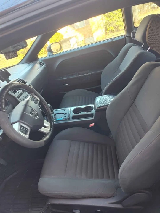 2012 Dodge Challenger 3rd Gen - Image 7 of 9
