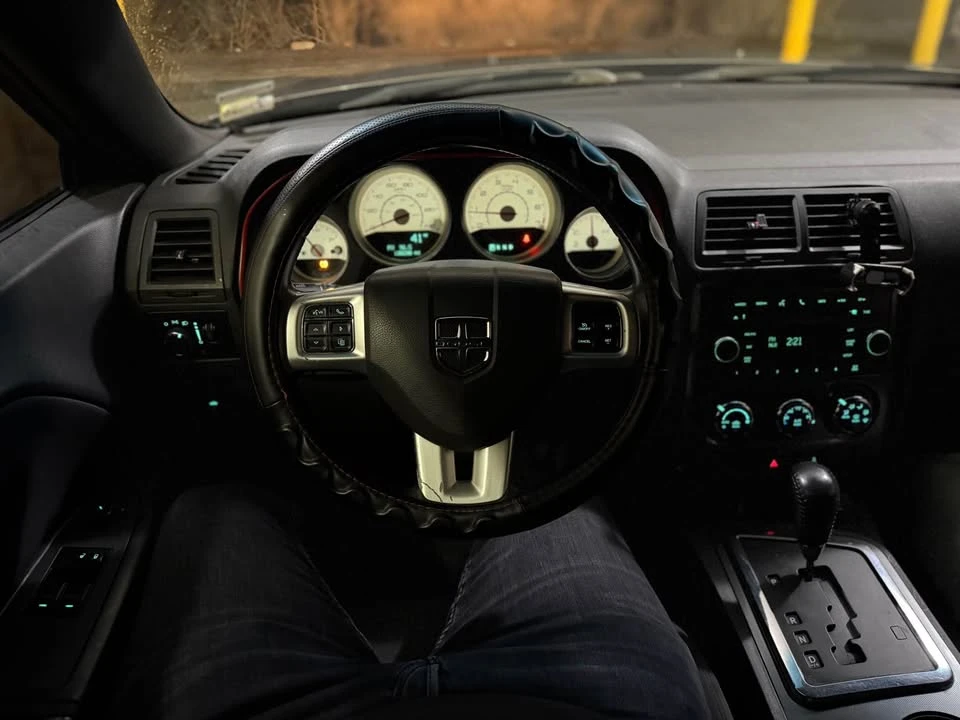 2012 Dodge Challenger 3rd Gen - Image 13 of 15