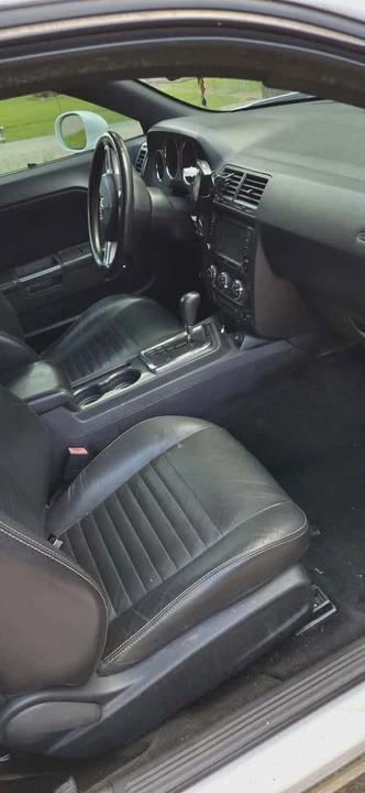 2012 Dodge Challenger 3rd Gen - Image 6 of 7