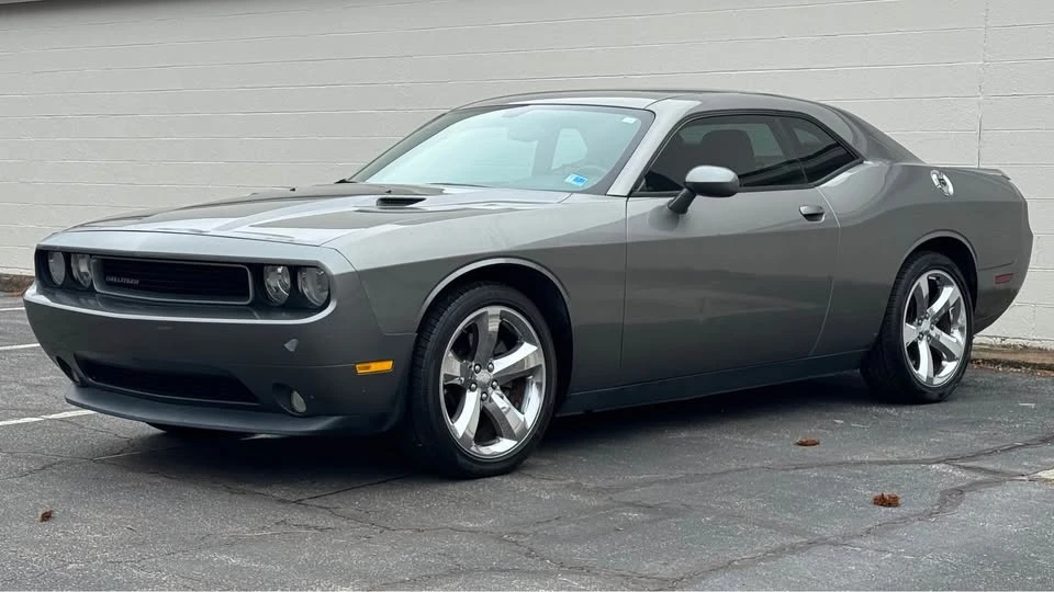 2012 Dodge Challenger 3rd Gen - Image 4 of 18