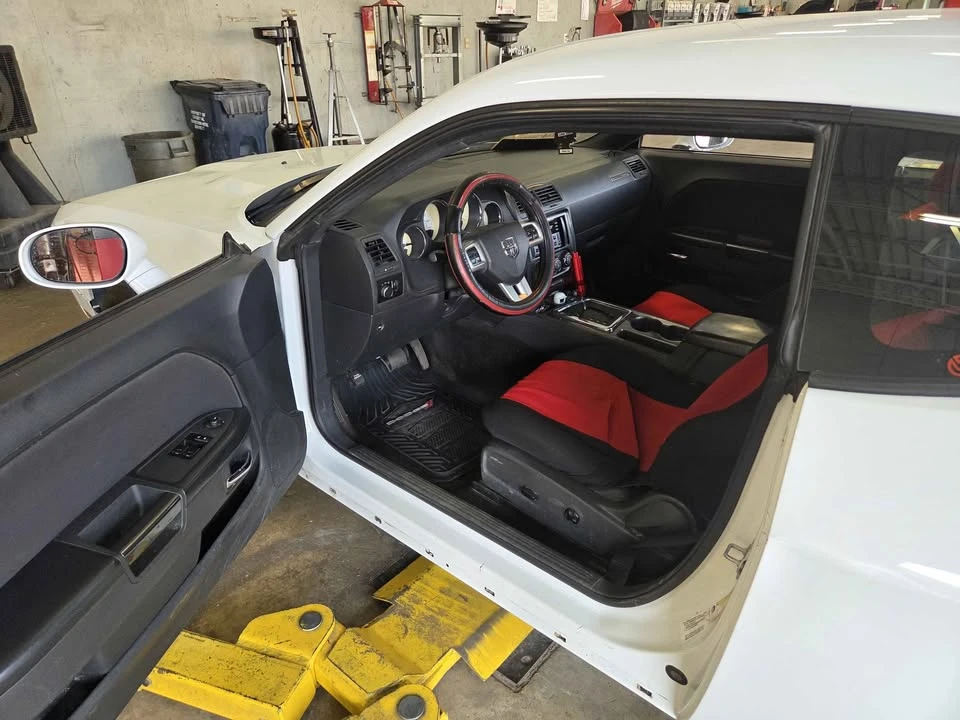 2012 Dodge Challenger 3rd Gen - Image 7 of 9