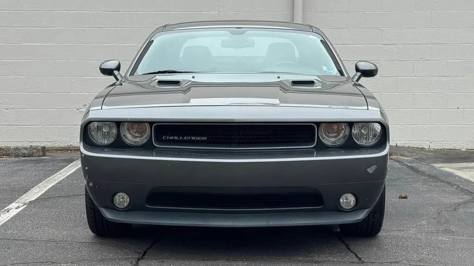 2012 Dodge Challenger 3rd Gen - Image 3 of 15