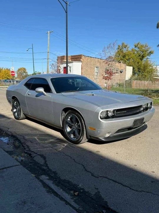 2012 Dodge Challenger 3rd Gen - Image 8 of 11