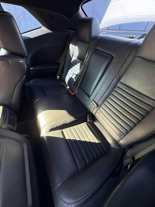 2012 Dodge Challenger 3rd Gen - Image 7 of 10