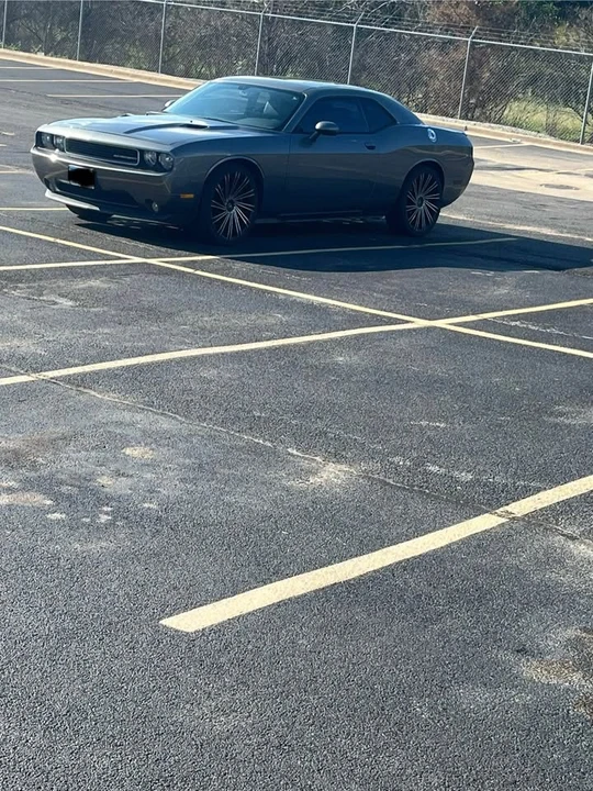 2012 Dodge Challenger 3rd Gen - Image 3 of 11