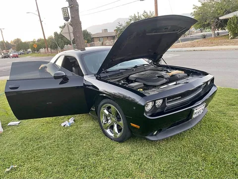2012 Dodge Challenger SXT Plus Coupe