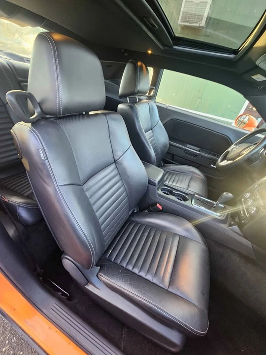 2012 Dodge Challenger 3rd Gen - Image 5 of 13