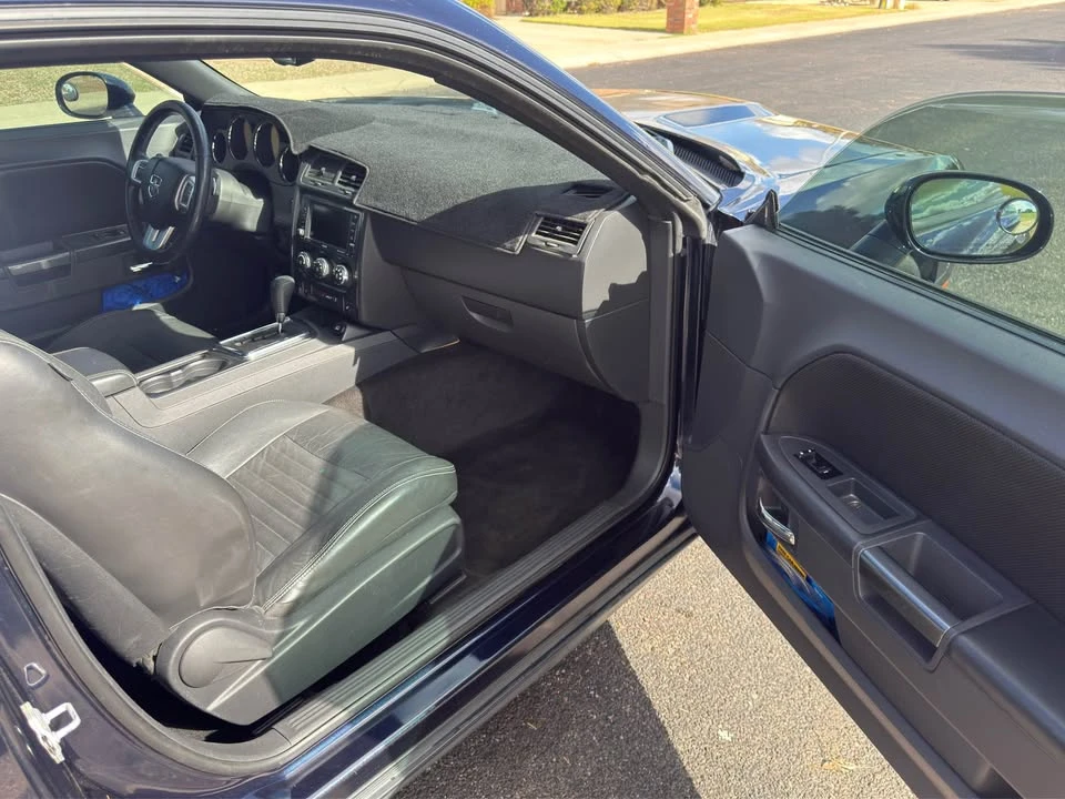 2012 Dodge Challenger 3rd Gen - Image 11 of 17