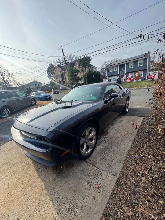 2012 Dodge Challenger 3rd Gen - Image 10 of 18