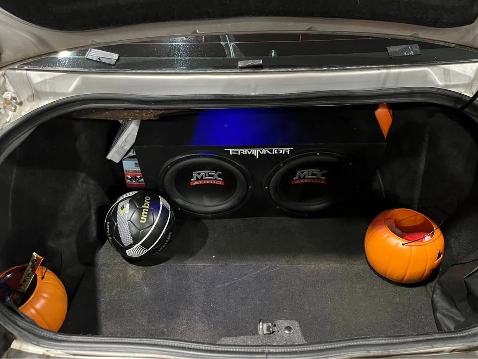 2012 Dodge Challenger 3rd Gen - Image 7 of 9