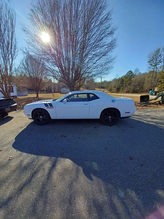 2012 Dodge Challenger 3rd Gen - Image 2 of 7