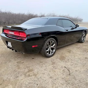 2012 Dodge Challenger SXT Plus