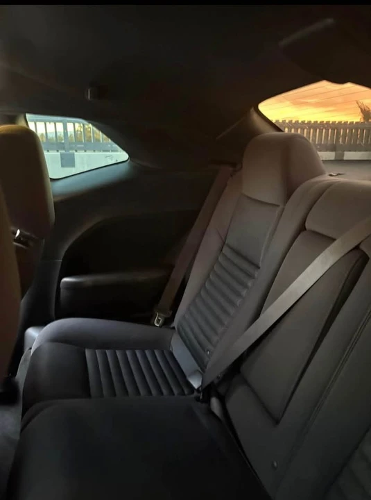 2012 Dodge Challenger 3rd Gen - Image 6 of 7
