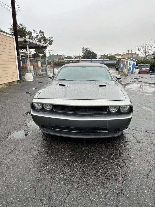 2012 Dodge Challenger 3rd Gen - Image 5 of 9