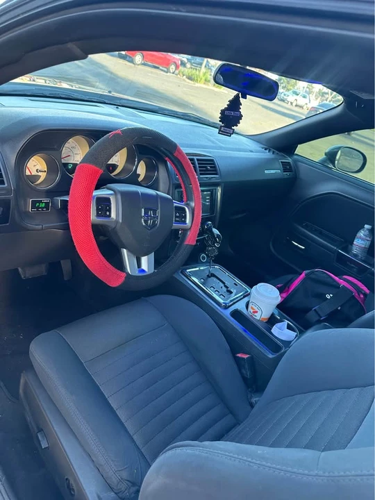 2012 Dodge Challenger 3rd Gen - Image 11 of 12