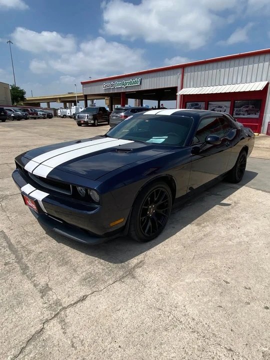 2012 Dodge Challenger 3rd Gen - Image 3 of 9