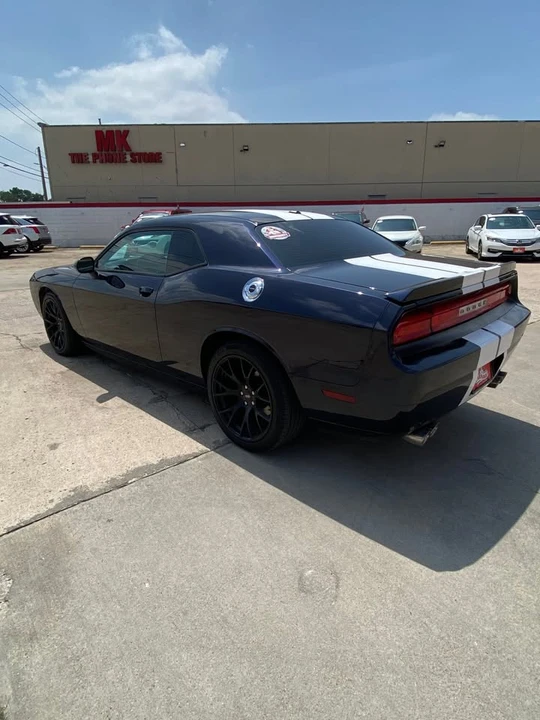 2012 Dodge Challenger 3rd Gen - Image 4 of 9