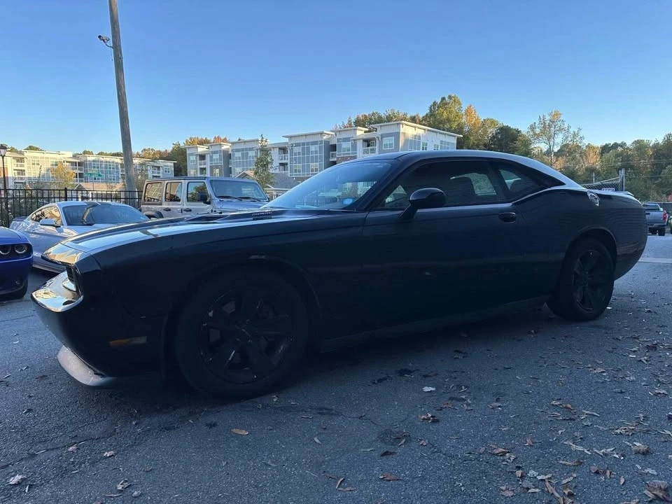 2012 Dodge Challenger 3rd Gen - Image 4 of 12