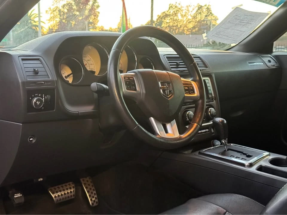 2012 Dodge Challenger 3rd Gen - Image 10 of 18