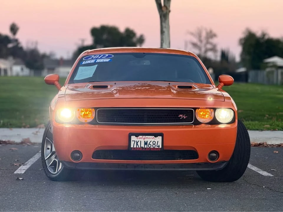 2012 Dodge Challenger 3rd Gen - Image 3 of 18
