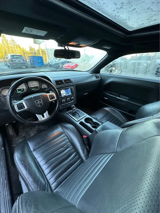 2012 Dodge Challenger 3rd Gen - Image 11 of 14