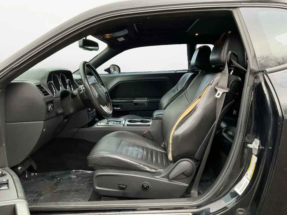 2012 Dodge Challenger 3rd Gen - Image 7 of 9
