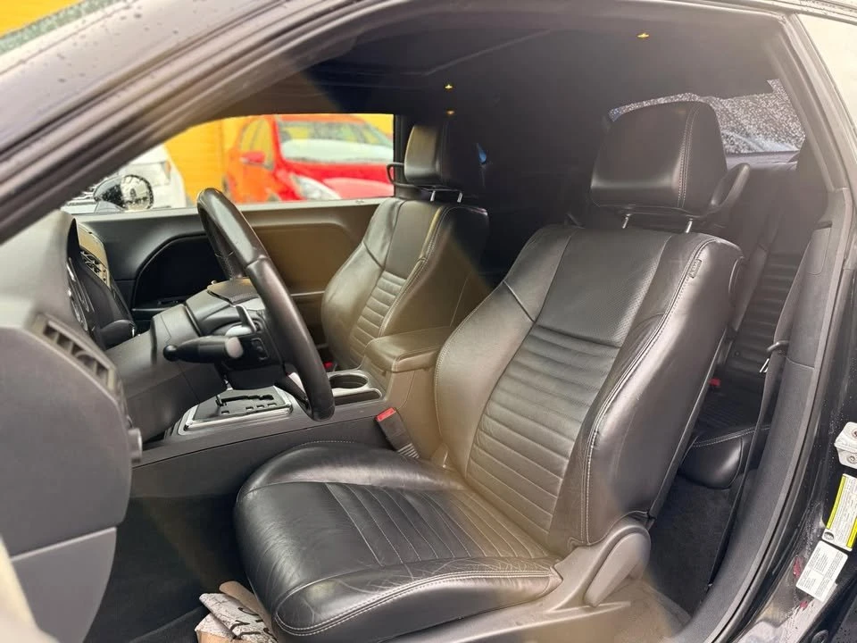 2012 Dodge Challenger 3rd Gen - Image 8 of 13
