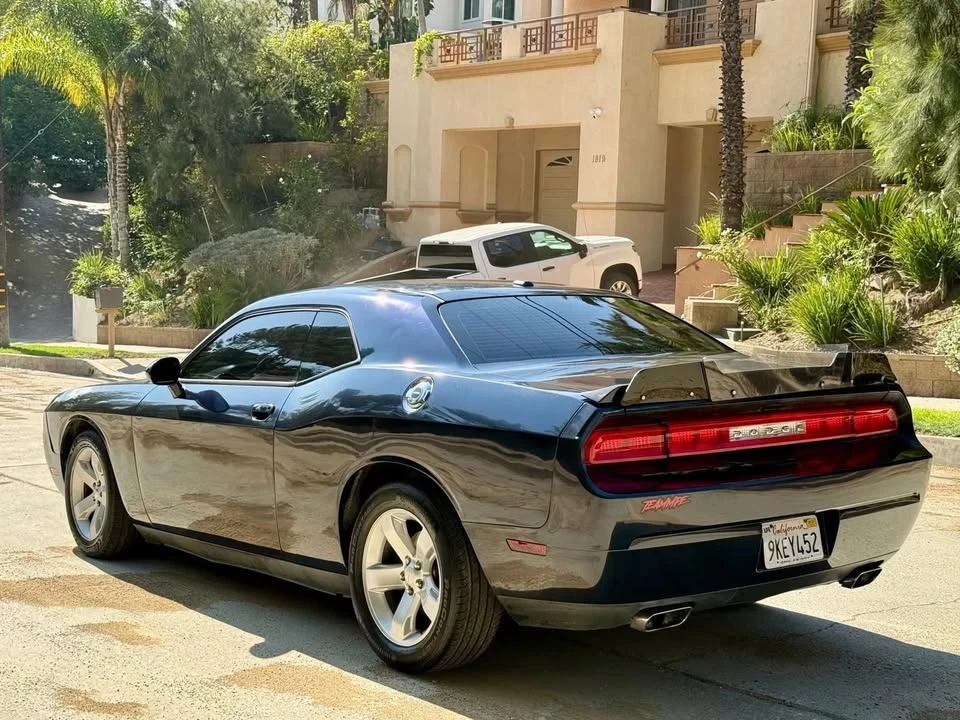 2012 Dodge Challenger 3rd Gen - Image 9 of 14