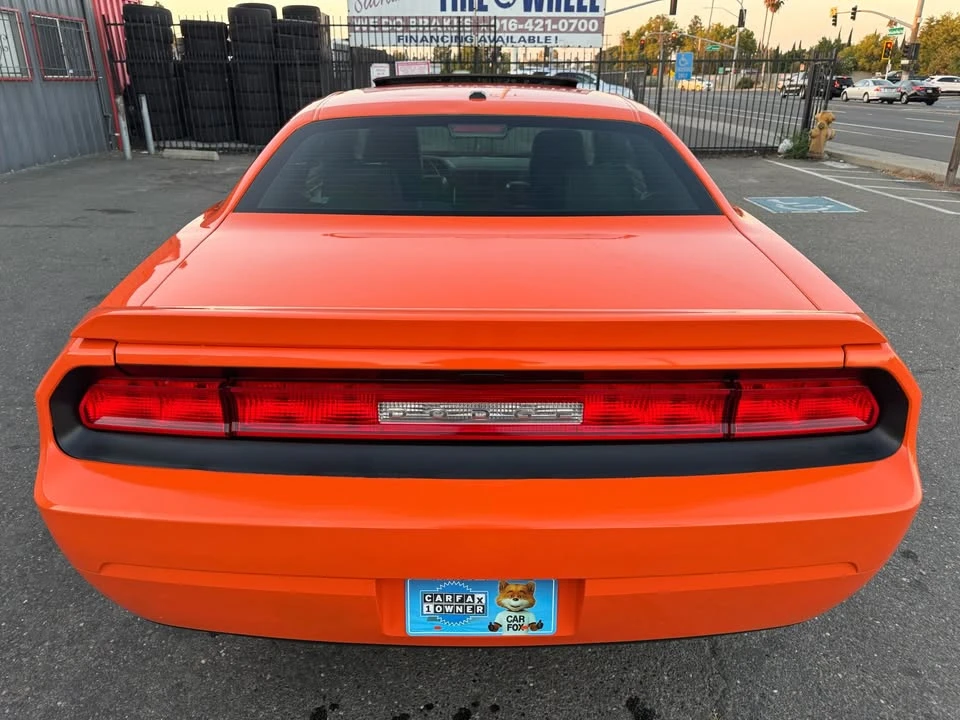 2012 Dodge Challenger 3rd Gen - Image 4 of 17