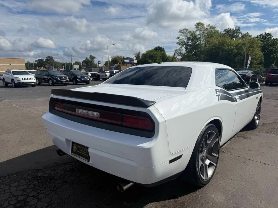 2012 Dodge Challenger 3rd Gen - Image 4 of 7