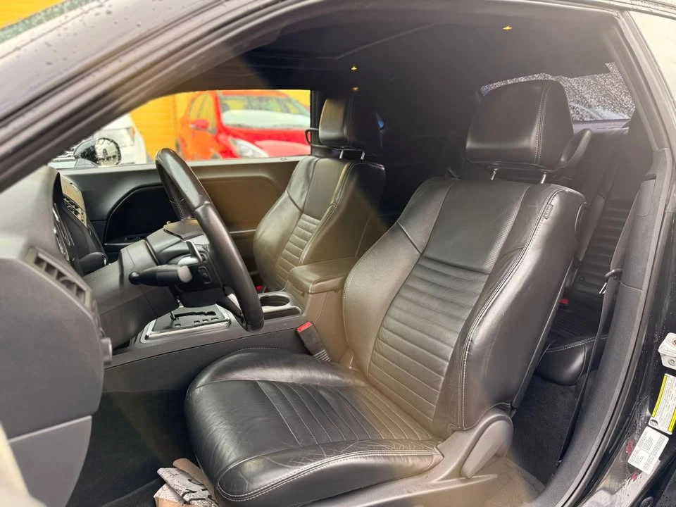 2012 Dodge Challenger 3rd Gen - Image 8 of 13