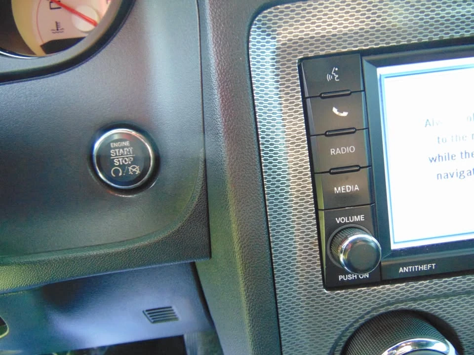 2012 Dodge Challenger 3rd Gen - Image 11 of 16