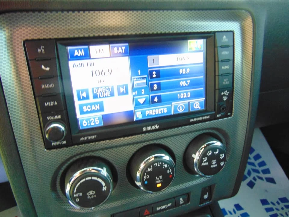 2012 Dodge Challenger 3rd Gen - Image 13 of 16