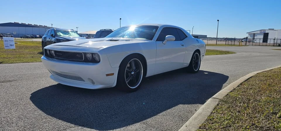 2012 Dodge Challenger SRT8 & 392 3rd Gen - Image 4 of 14