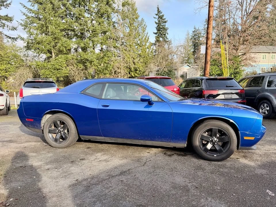 2012 Dodge Challenger 3rd Gen - Image 6 of 19