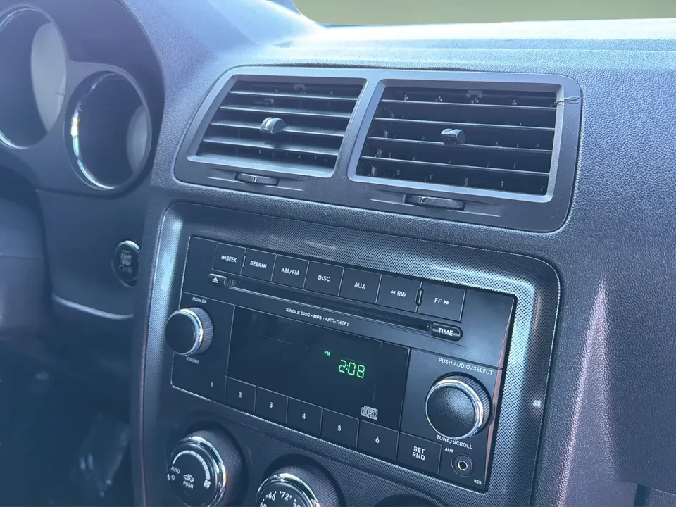 2012 Dodge Challenger 3rd Gen - Image 11 of 15