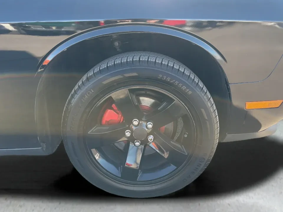 2012 Dodge Challenger 3rd Gen - Image 13 of 15