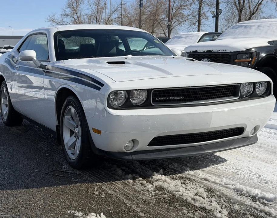 2012 Dodge Challenger 3rd Gen - Image 4 of 10