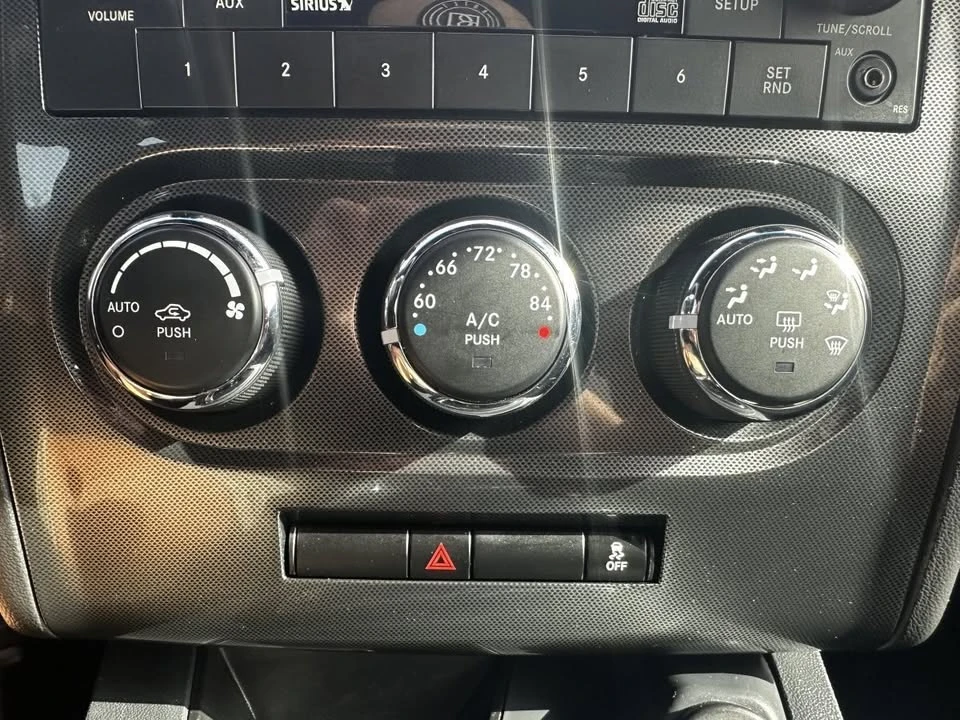 2012 Dodge Challenger 3rd Gen - Image 14 of 20